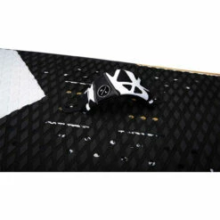 Hyperlite UTE Foil Package W/Commander1300 Foil Kit 39 Hyperlite UTE Foil Package W/Commander1300 Foil Kit -Ron Jon Surf Shop Sales 2023 Hyperlite Ute 5 Wakefoil Board Footstrap Detail 2 48210.1681919314